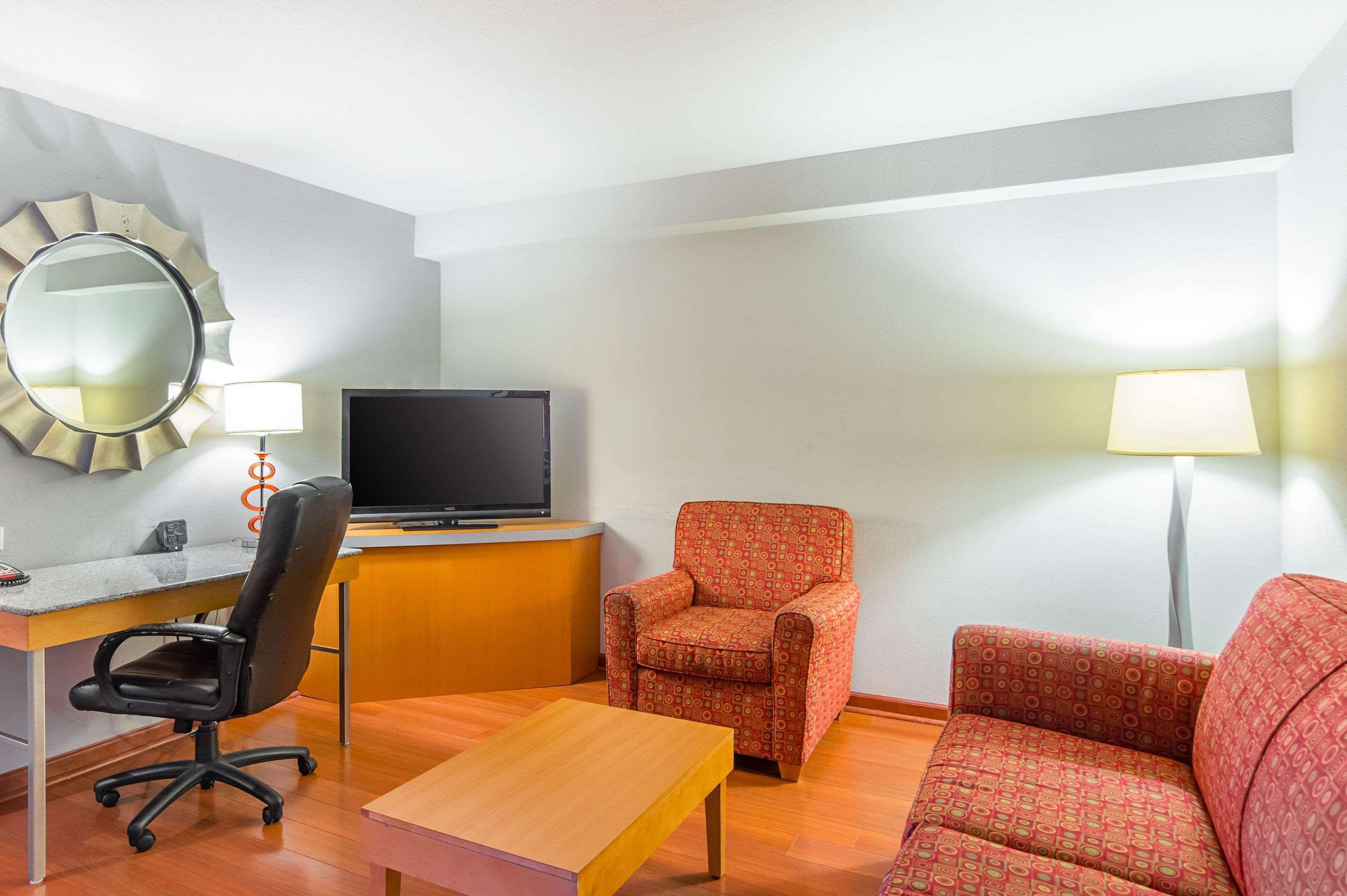 Comfort Suites At Virginia Center Commons Glen Allen Eksteriør billede